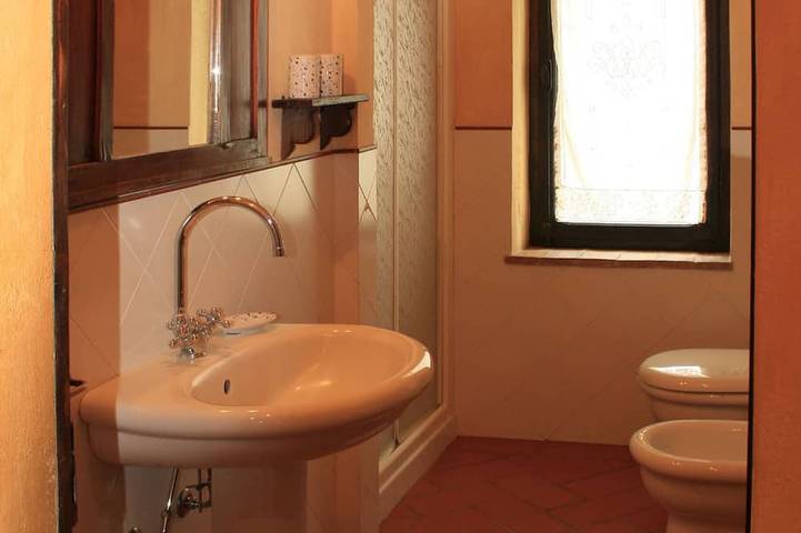 Gîte pour 4 personnes, avec balcon et jardin à Campiglia d'Orcia - 4