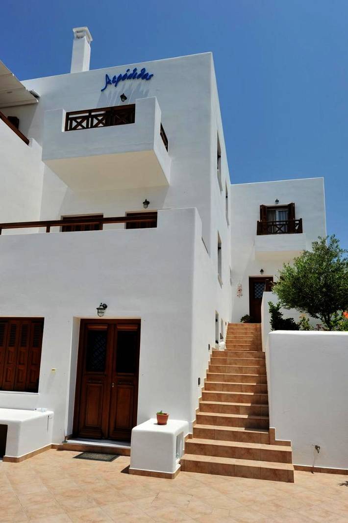 Maison d’hôte pour 2 personnes, avec jardin dans Adamas - 3