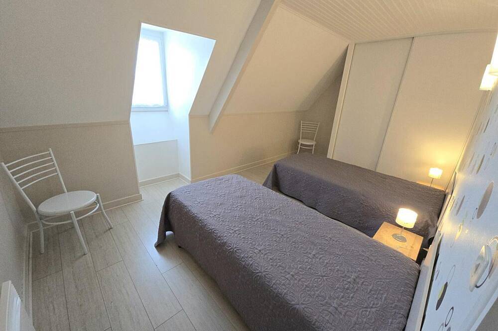 Casa rústica de 2 habitaciones con wifi, terraza y vistas increíbles cerca de Domme in Domme, Périgord Noir