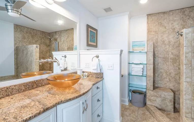 Vacation home for 10 people, with balcony in Panama City Beach