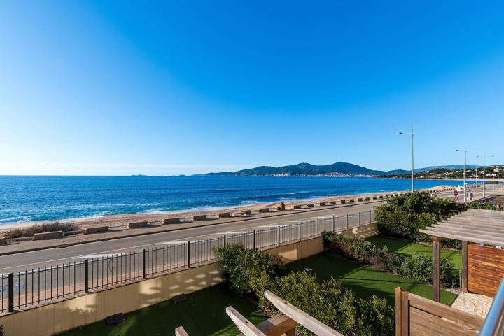 Gîte pour 4 personnes, avec balcon dans Porticcio - 2