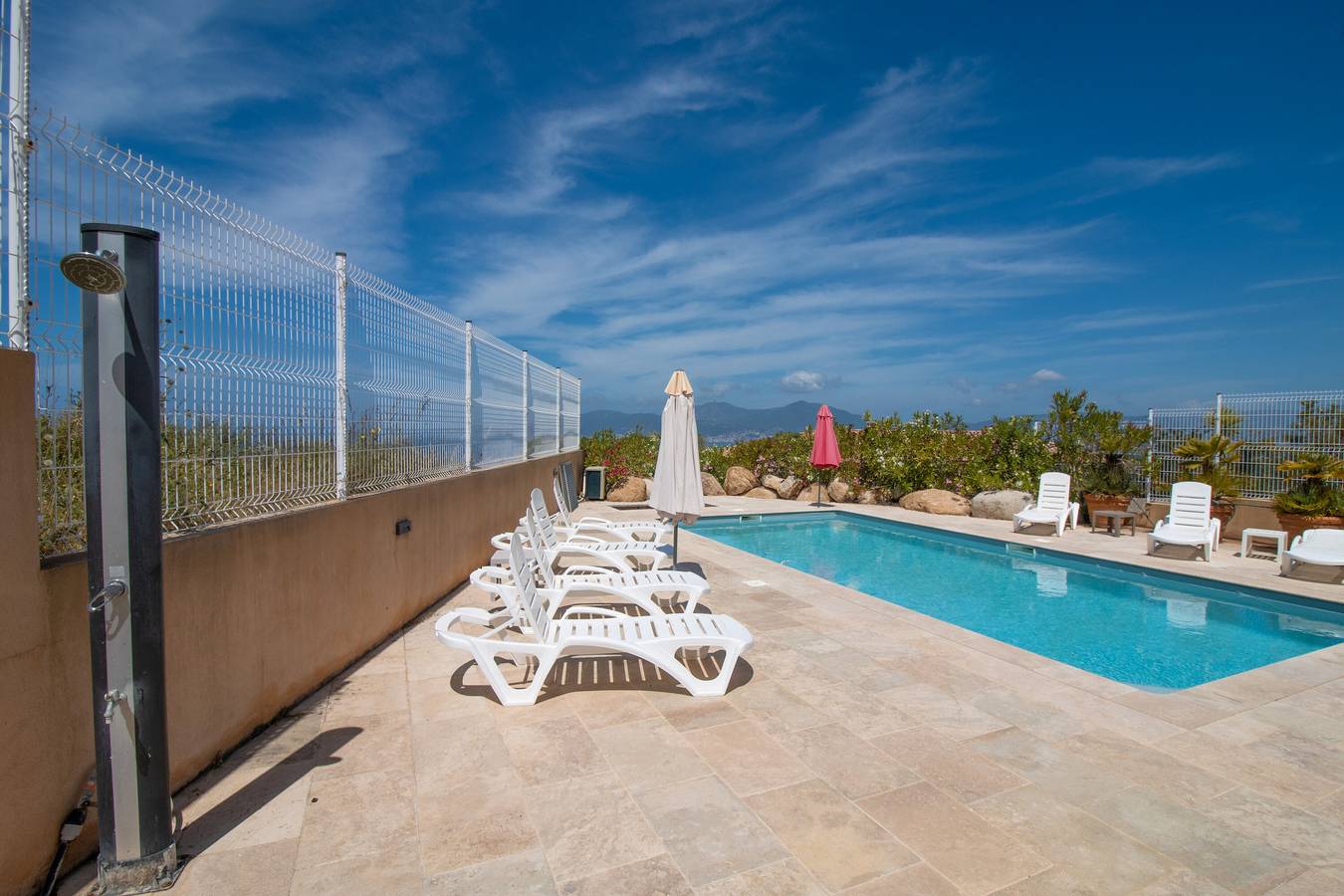 Entire apartment, Apartment 'Sublime Neuf' with Sea View, Shared Pool and Wi-Fi in Albitreccia, Ajaccio region