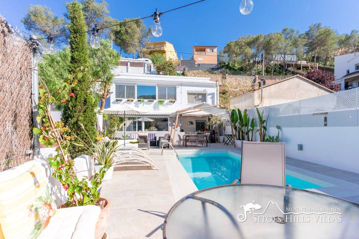 Chalet para 10 personas, con jardín, Familias con niños en Provincia de Barcelona - 2