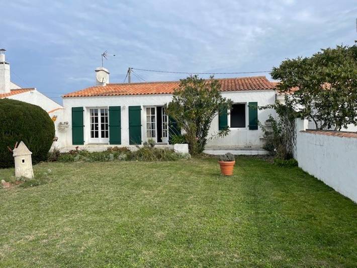 Ferienhaus für 4 Personen, mit Terrasse und Garten