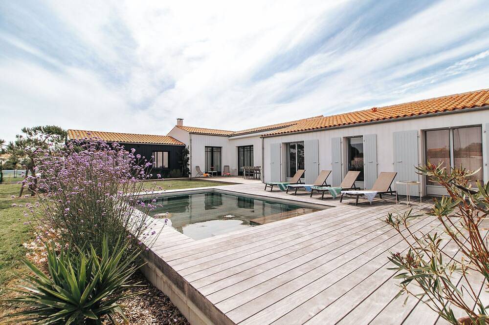 Oceanshack Io 5* Saint Denis d'Oléron 10 pers 200m plage piscine chauffée in Saint-Denis-d'Oléron, Côte de Beauté