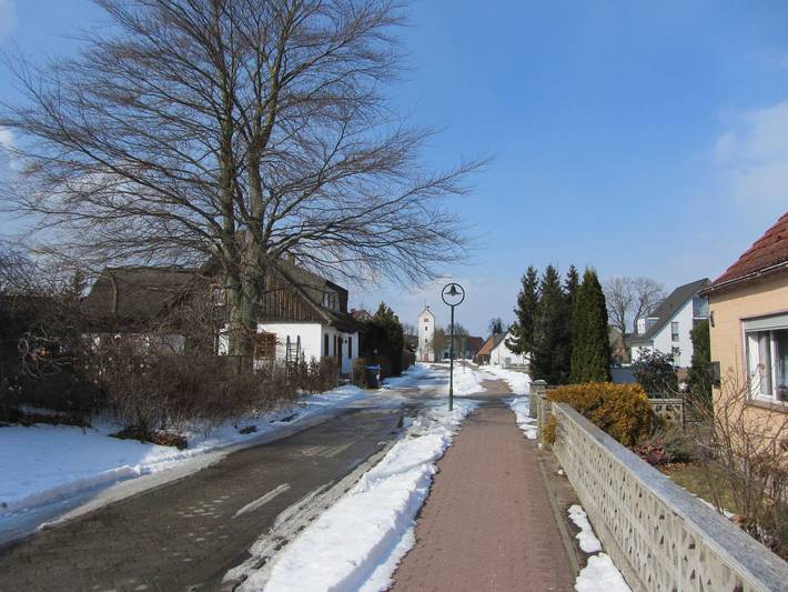 Ferienwohnung für 6 Personen, mit Terrasse und Garten in Mönkebude - 2