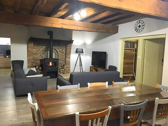 Gîte pour 8 personnes, avec terrasse et jardin, animaux acceptés dans Allier - 2