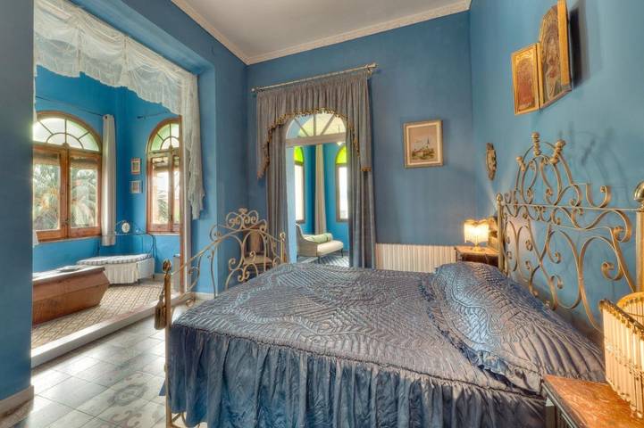 Hôtel pour 5 personnes, avec piscine et jardin