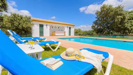 Casa Rural para 18 Personas en Archidona, Provincia de Málaga, Foto 2