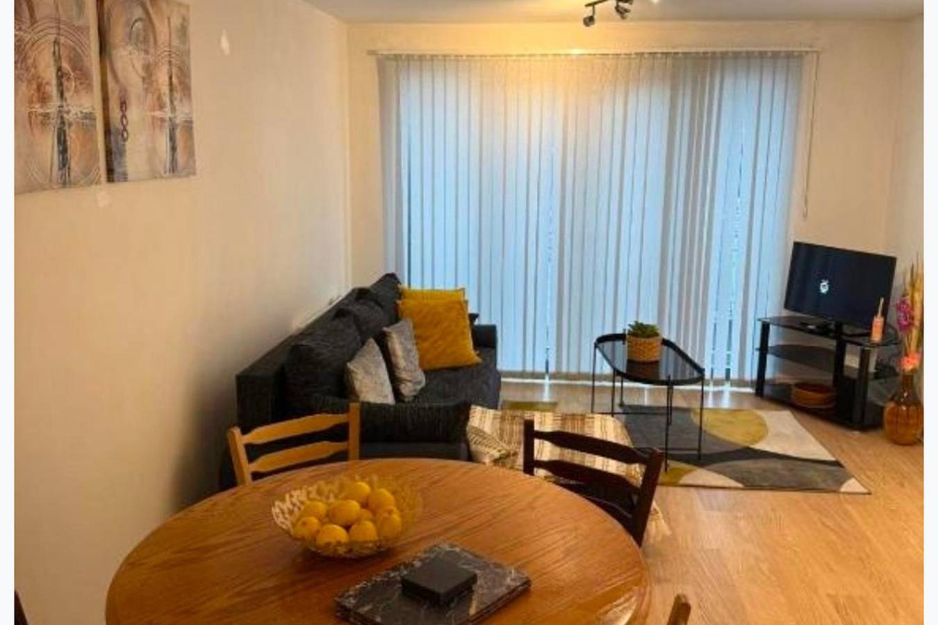 Entire holiday apartment, Cosy City Retreat in Wolverhampton in Wolverhampton, Birmingham Area