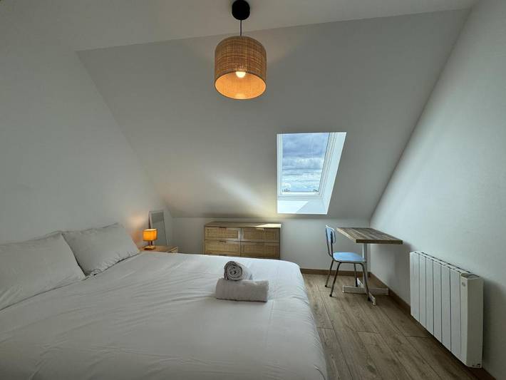 Location de vacances pour 12 personnes, avec terrasse et jardin à Saint-Vincent-du-Lorouër - 4