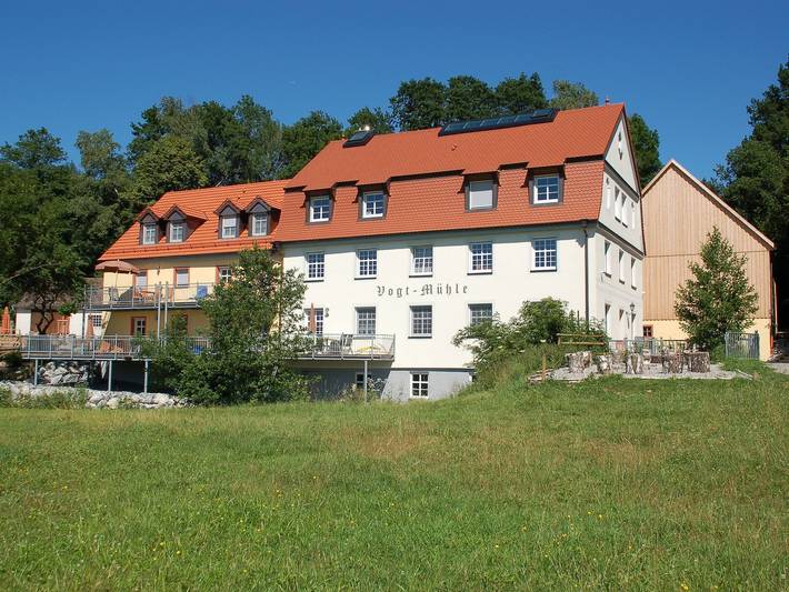 Ferienwohnung für 5 Personen, mit Balkon und Terrasse sowie Garten in Landkreis Neu-Ulm