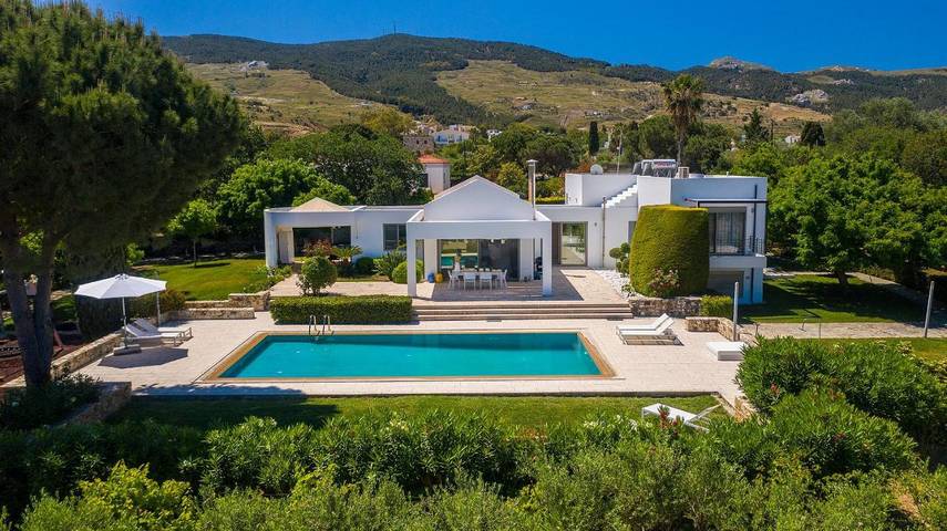 Ferienhaus für 10 Personen, mit Ausblick und Garten sowie Pool auf Kos