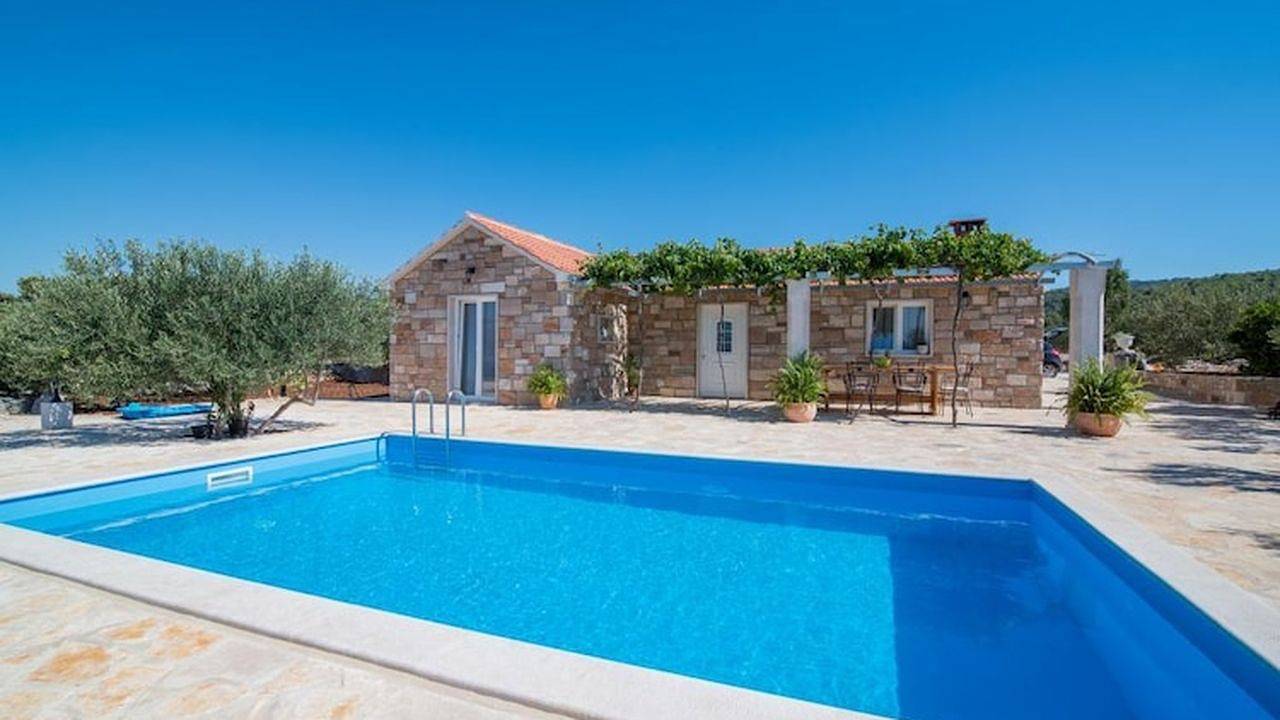 Villa für 6 Personen (80 m²) in Supetar in Supetar, Brac