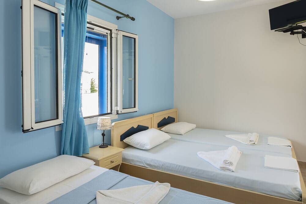 Apartamento entero, Apartamento estudio 'Studios Ninemia Serifos 5' con vistas al mar, Wi-Fi y aire acondicionado. in Livadi, Cícladas
