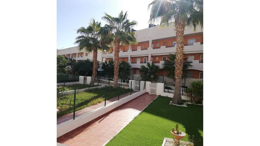 Holiday rental for 12 people, with terrace and garden as well as pool in Vera