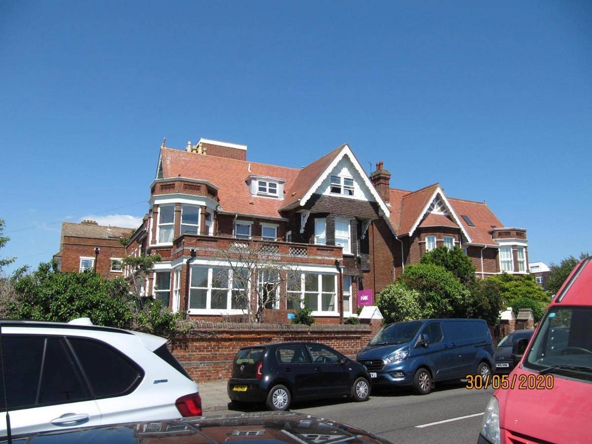 Entire apartment, One-Bedroom Apartment in Southsea, Portsmouth