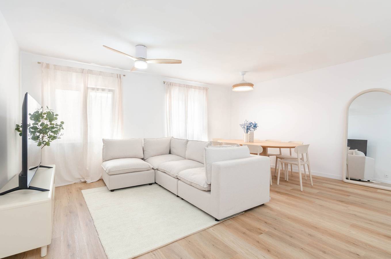 Apartamento entero, Apartamento 'Bilua' con Wi-Fi y Aire Acondicionado in Luanco, Gozón