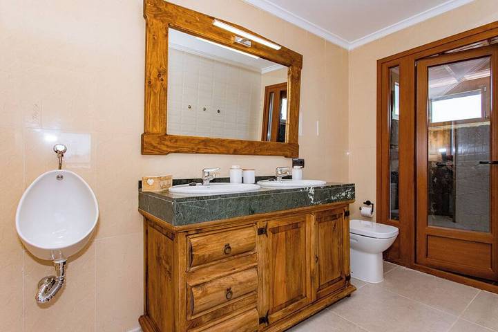 Villa confortable de 200 m², à 20 minutes à pied du centre de Playa Blanca in Playa Blanca, Yaiza