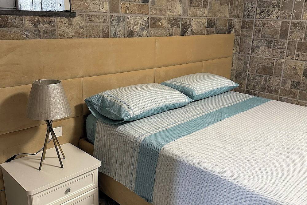 Appartamento intero, Alloggio immerso nel parco del Vesuvio con una vista su tutto il golfo di Napoli in Torre del Greco, Parco nazionale del Vesuvio