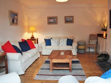 Holiday Rental for 10 People in Cowes, Isle of Wight, Photo 3