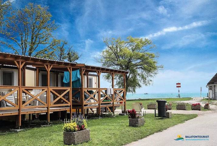 Mobilheim Sun Cool 3 Zimmer 4 Erwachsene + 2 Kinder in Balatonfüred, Balatonfüredi járás