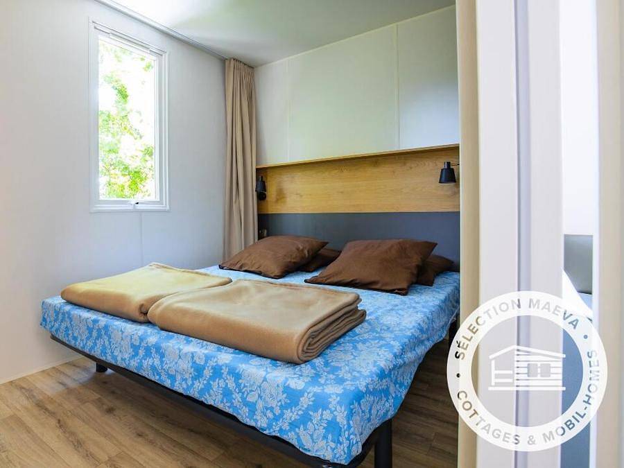 Camping Taxo les Pins  - Mobilhome 4 personnes - Confort 3 Pièces 4 Personnes Climatisé + Tv in Côte Vermeille, Argelès-sur-Mer