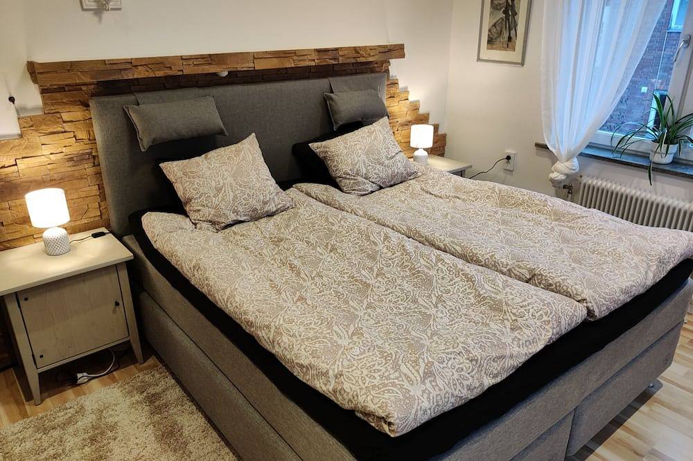 Luxury and comfortable upstairs 130 m2 \"Central\" in Katrineholm, Södermanland