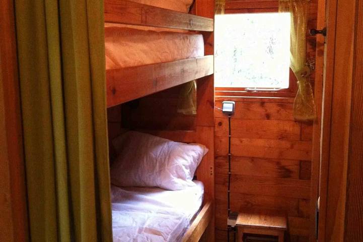 Location de vacances pour 5 personnes, avec piscine ainsi que jardin et terrasse à Petreto-Bicchisano - 3