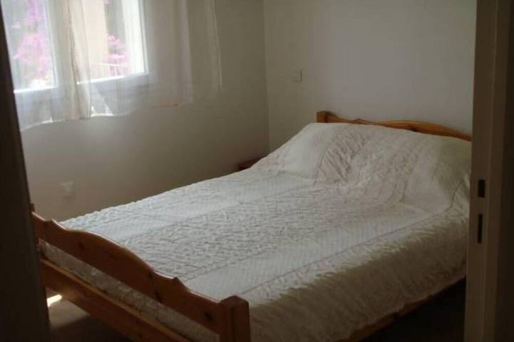 Location de vacances pour 10 personnes, avec jardin ainsi que piscine et jacuzzi à Ventiseri - 4