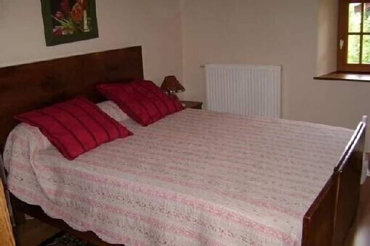 Location de vacances pour 2 personnes, avec jardin et terrasse à Château-l'Évêque - 2