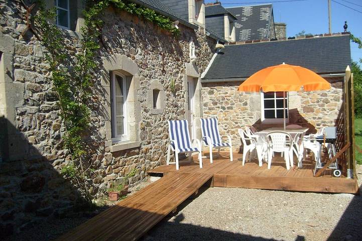 Gîte pour 8 personnes, avec jardin