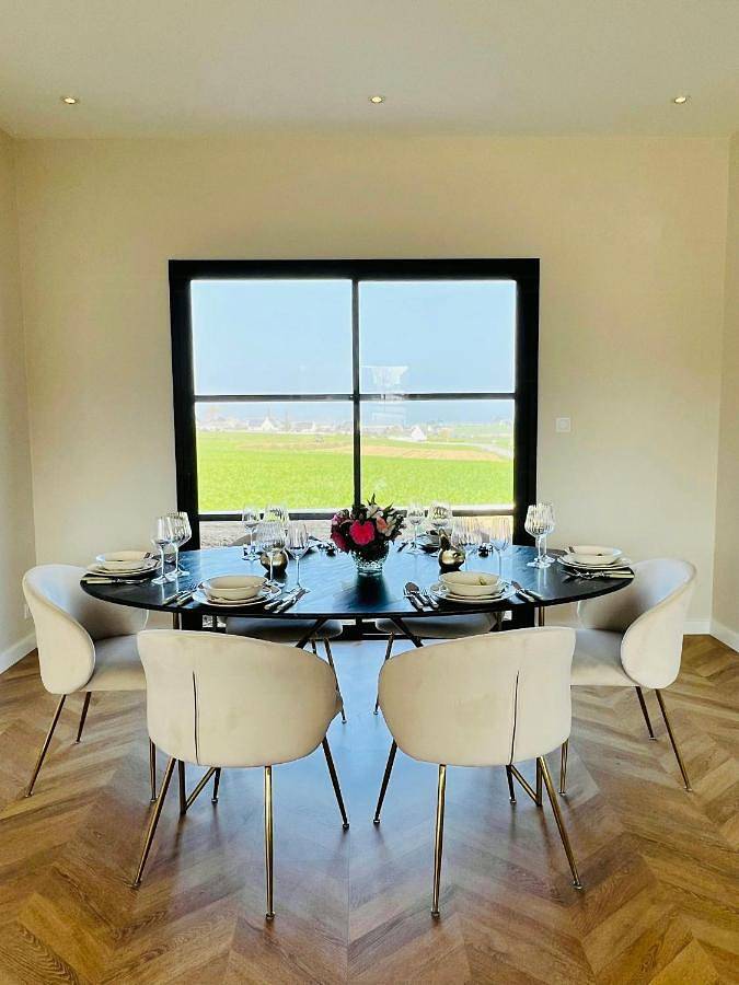 Location de vacances pour 6 personnes, avec jardin ainsi que piscine et balcon à Plouider - 3