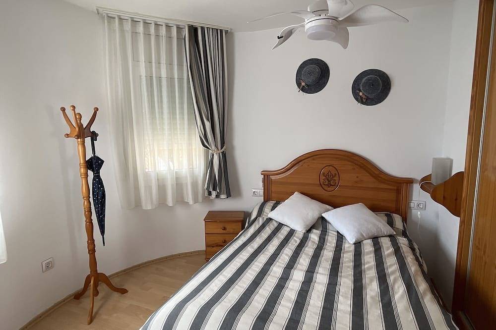 Schönes Haus in einer privaten Villa, ideal für Familien. in Miami Platja, Mont-roig del Camp