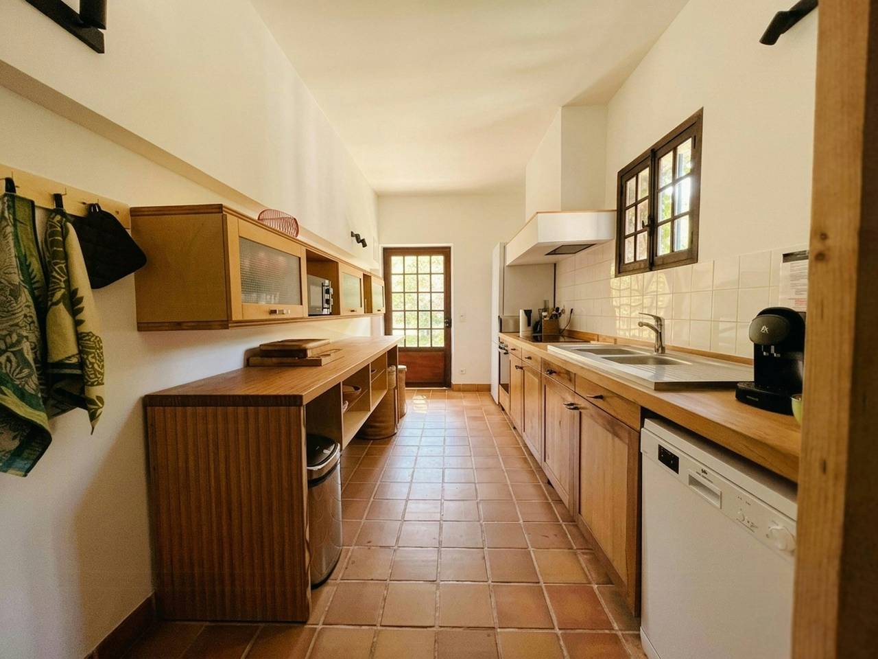 Casa restaurada con acceso al río en Quercy in Tour-de-Faure, Quercy
