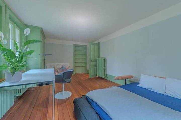 Appartamento intero, Stylish bijou near the center of Bern with garden in Niederbottigen, Berna