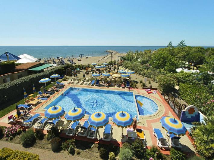Ferienwohnung für 5 Personen, mit Balkon/Terrasse und Kinderpool sowie Pool in Lido di Jesolo - 4
