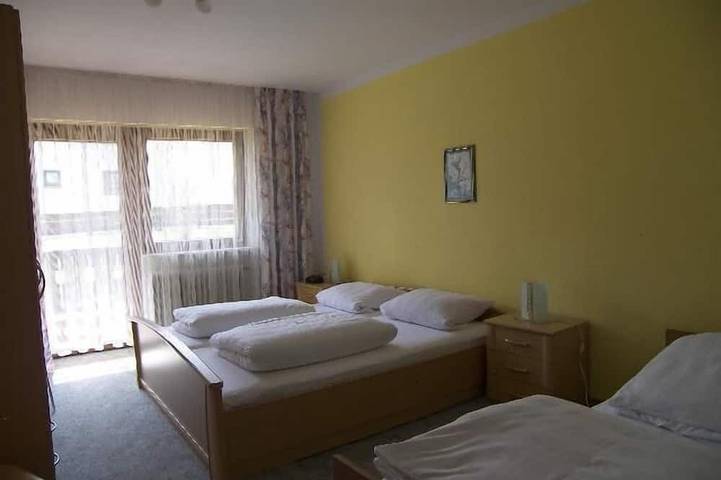 Ferienwohnung für 5 Personen, mit Balkon, mit Haustier in Lindberg