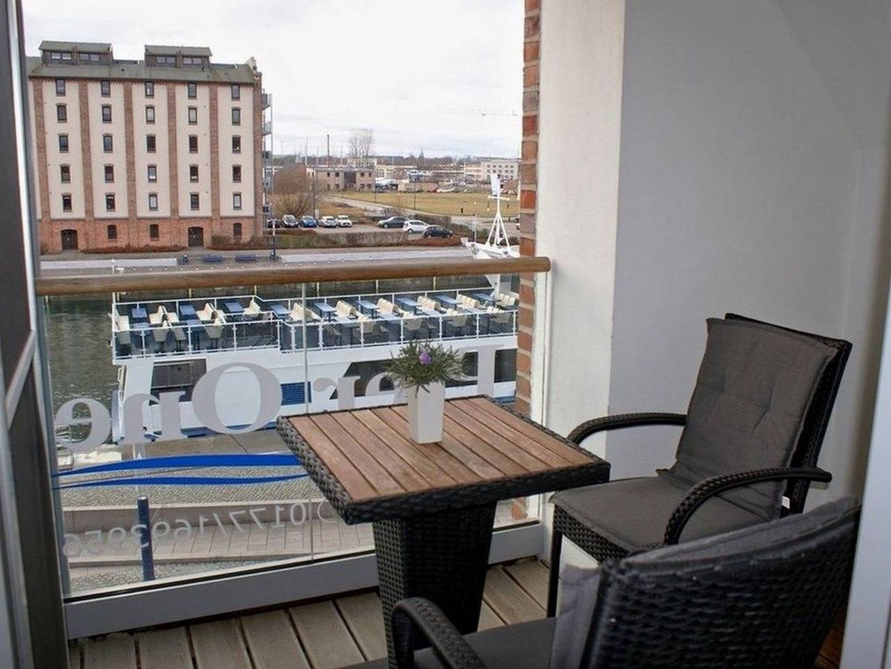 Ganze Ferienwohnung, Pier One - barrierefrei - Abc244 - Pier One - barrierefrei - Abc244 in Wismar, Nordwestmecklenburg (Wismar und Umgebung)