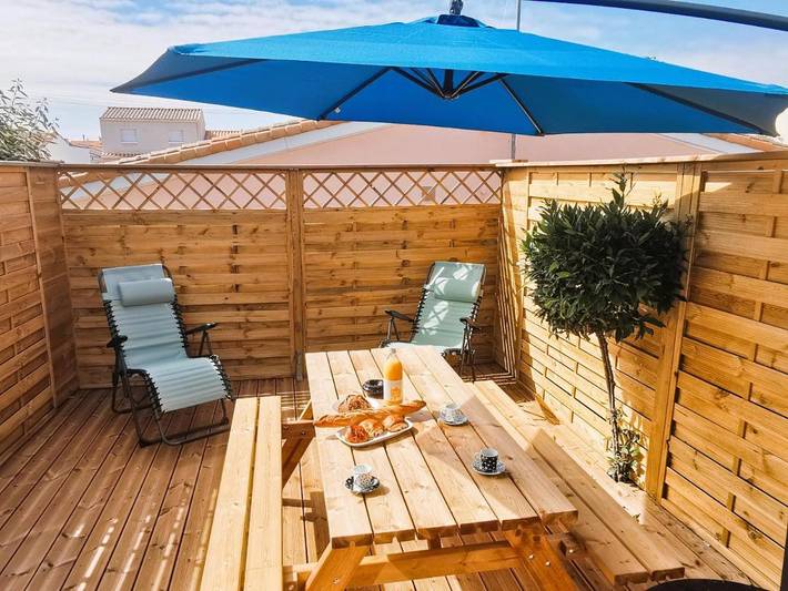 Gîte pour 4 personnes, avec Terrasse dans Plage de La Paracou