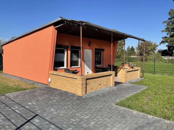 Ferienhaus für 2 Personen, mit Terrasse und Garten in Havelland - 2