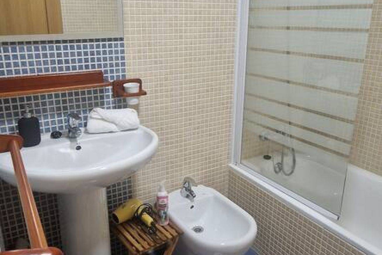 Ganze Wohnung, 21A04 Felechosa apartment near the ski resorts in Felechosa, Aller
