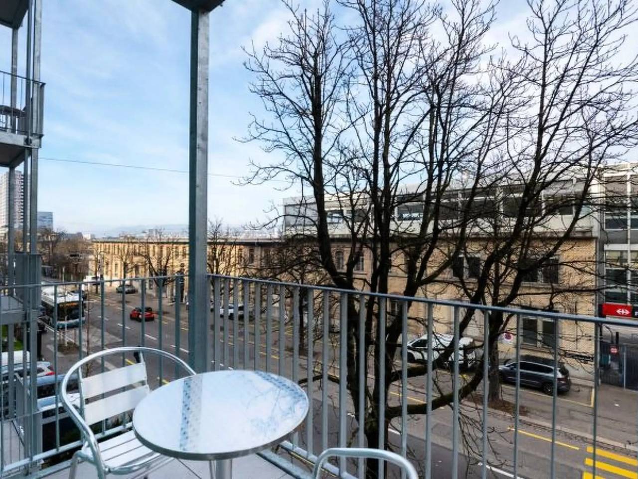 Appartamento intero, 2 Pièces 5 Personnes in Zürich 48 Altstetten, Zurigo