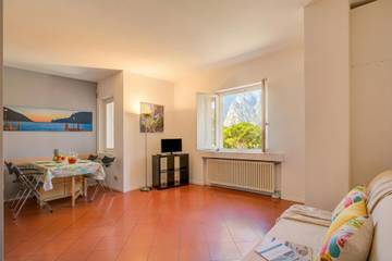 Ferienwohnung für 4 Personen in Torbole, Nago-Torbole, Bild 2