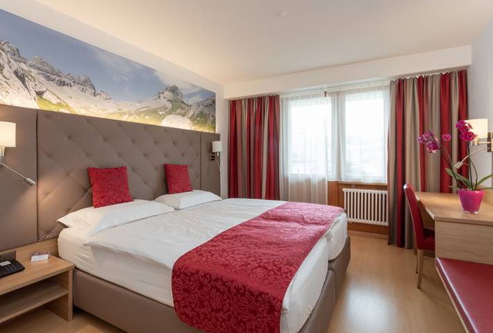 Hôtel pour 3 personnes, avec balcon ainsi que sauna et jacuzzi - 1