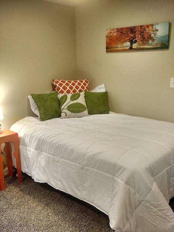 Umgestaltete Creekside Suite in der Innenstadt von Manitou Springs Lic # 9244 in Manitou Springs, El Paso County (CO)