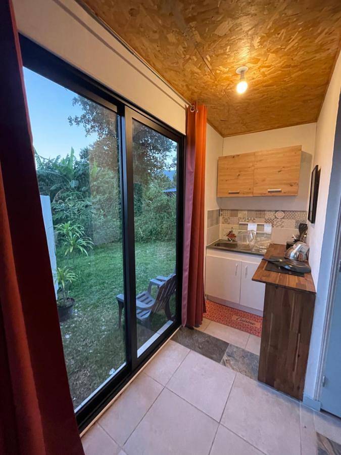 Gîte pour 2 personnes, avec jardin dans Sainte-Anne (Reunion) - 2