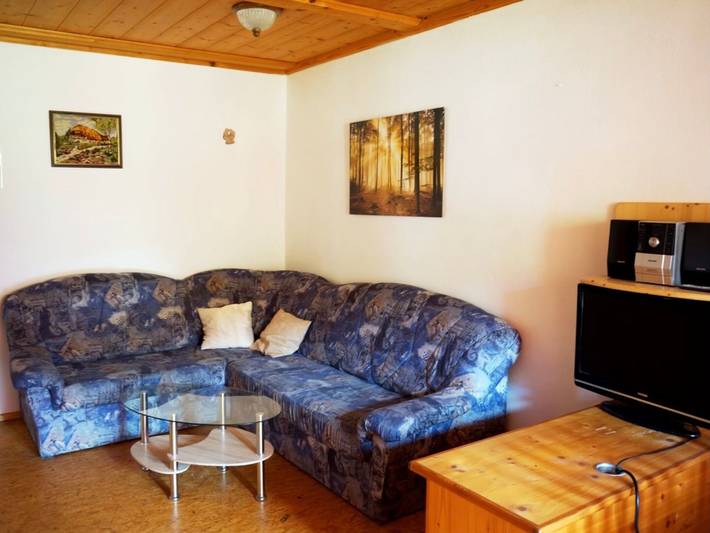 Ferienwohnung für 4 Personen, mit Balkon und Garten in Kirchberg im Wald - 2