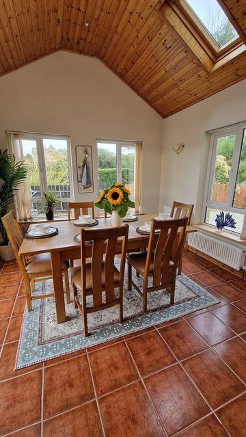 Holiday Home for 13 People in Killybegs ED, Donegal, Photo 1