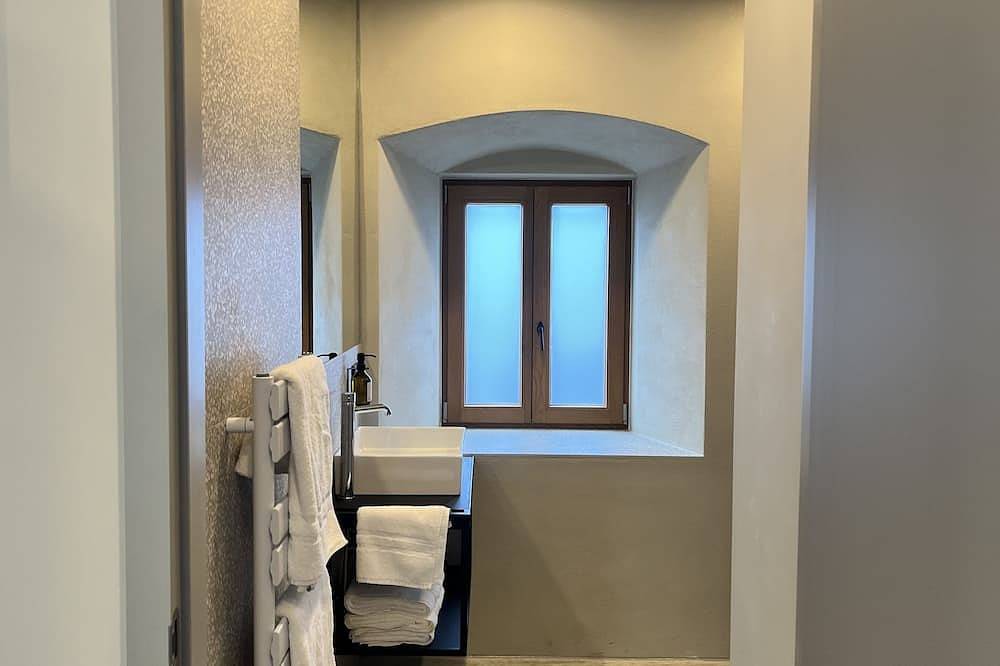 Ganze Wohnung, Hochwertige Ferienwohnung im Herzen von Windischeschenbach in Windischeschenbach, Naturpark Nördlicher Oberpfälzer Wald